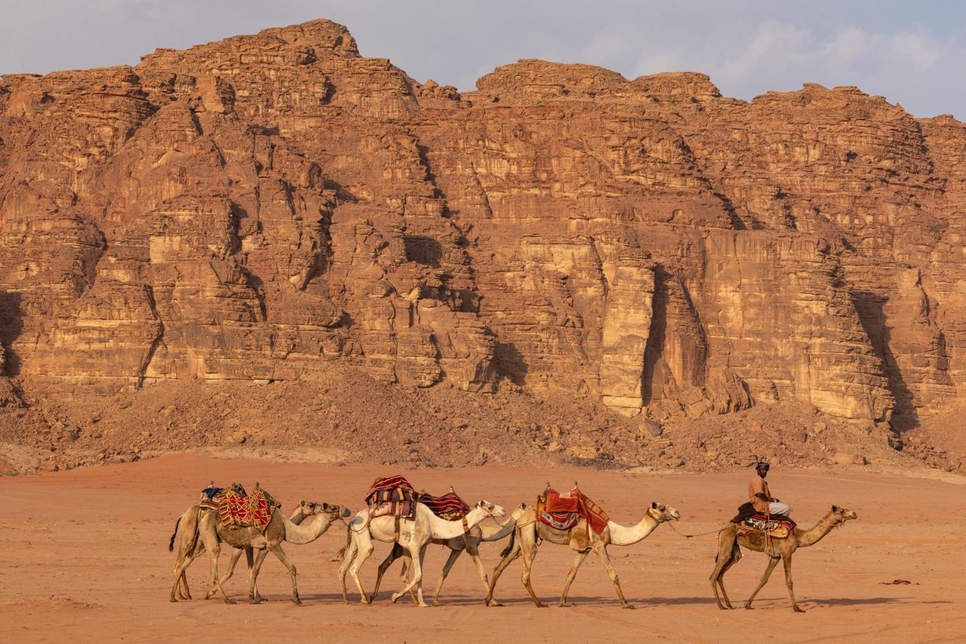 Wadi Rum Camp& Jeep Tour Bagian luar foto