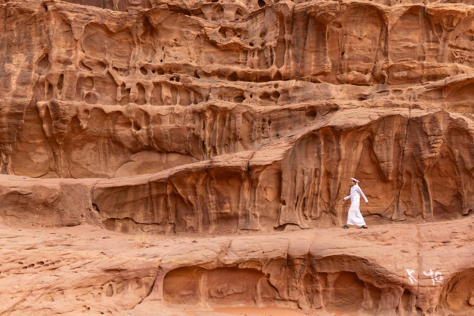 Wadi Rum Camp& Jeep Tour Bagian luar foto